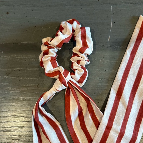 Striped Scarf Scrunchie - Picture 4 of 5